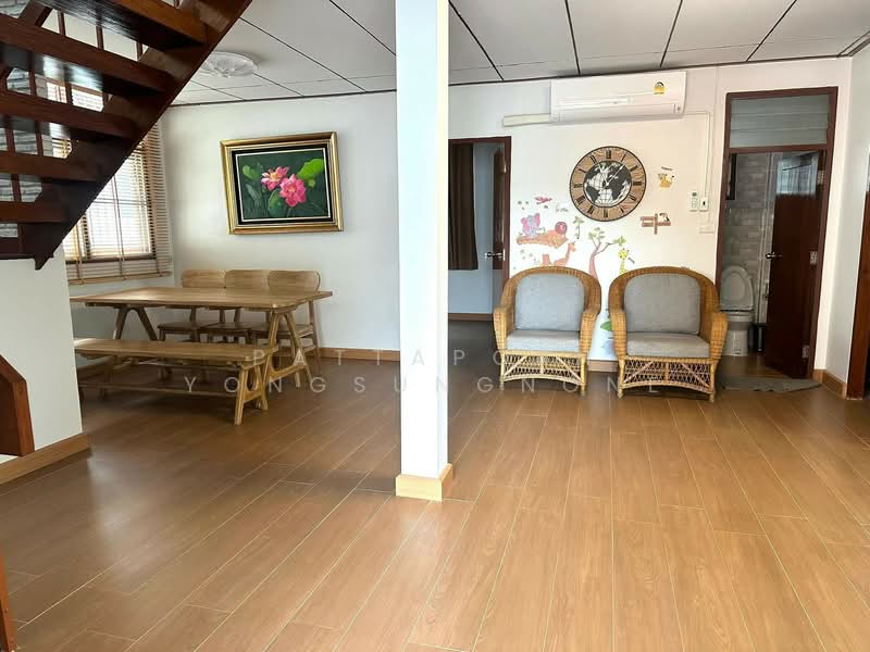 4-BR House, Bangkok, Bang Chak, Phra Khanong, Bangkok, 4 Bedrooms, 220 sqm, Single Detached House For Rent, by Pattaporn Yongsungnone, 500163316 - DDproperty.com