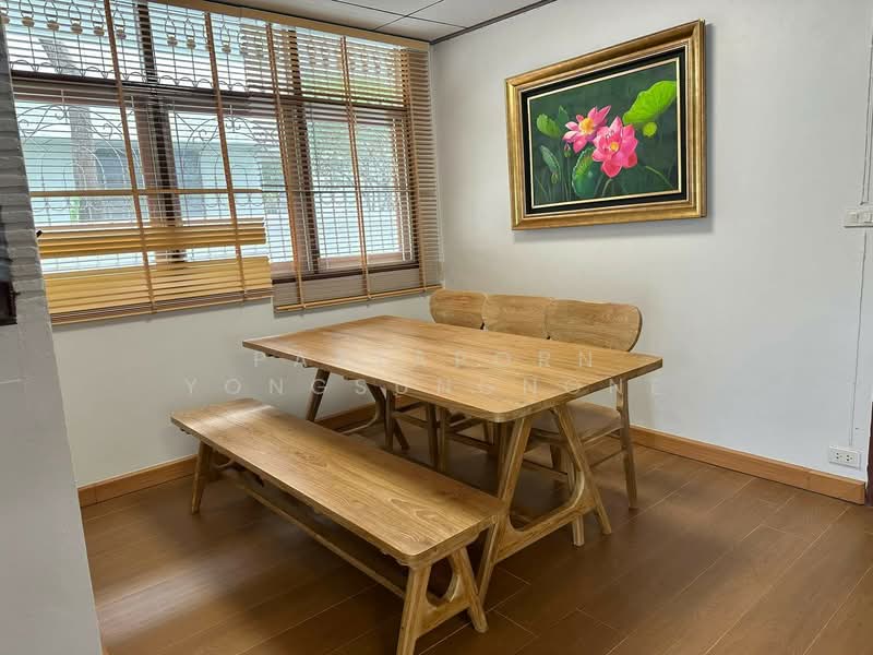 4-BR House, Bangkok, Bang Chak, Phra Khanong, Bangkok, 4 Bedrooms, 220 sqm, Single Detached House For Rent, by Pattaporn Yongsungnone, 500163316 - DDproperty.com