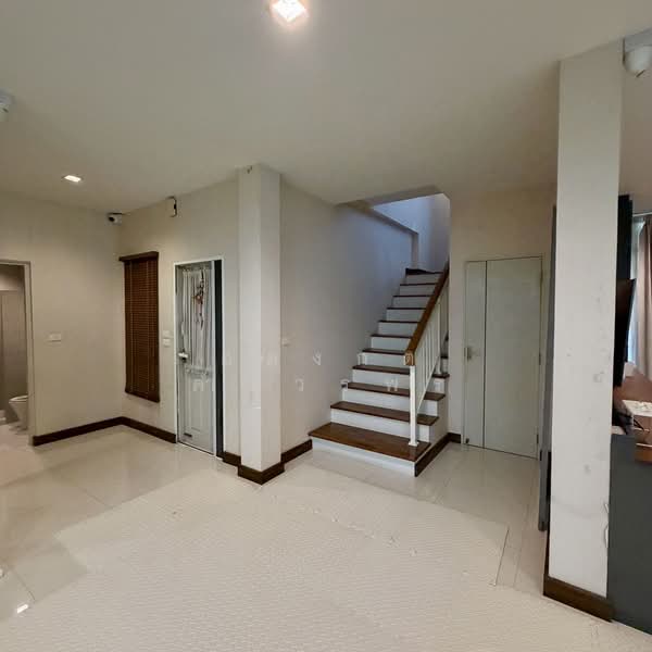 Casa Legend Ratchaphruek-Pinklao, Bangkok, 98 Ratchaphruek Rd, Taling Chan, Taling Chan, Bangkok, 3 Bedrooms, 350 sqm, Single Detached House For Sale, by อลงกต คำนวรพร, 500163332 - DDproperty.com