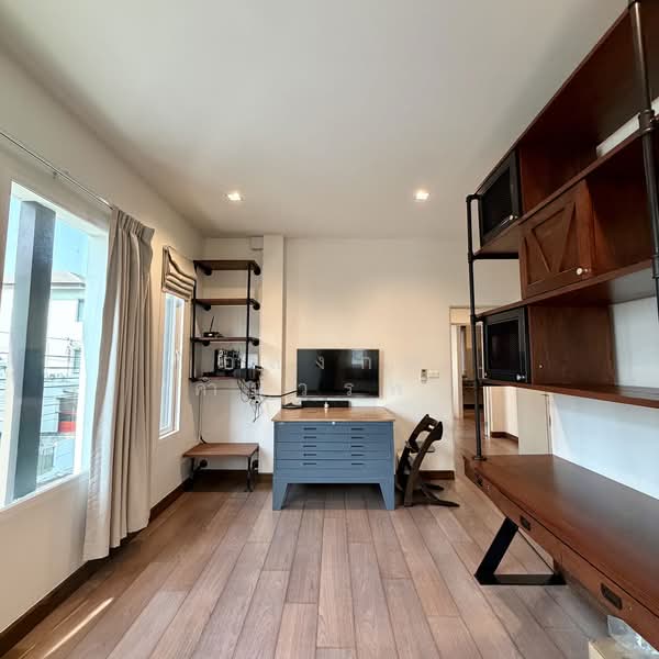 Casa Legend Ratchaphruek-Pinklao, Bangkok, 98 Ratchaphruek Rd, Taling Chan, Taling Chan, Bangkok, 3 Bedrooms, 350 sqm, Single Detached House For Sale, by อลงกต คำนวรพร, 500163332 - DDproperty.com