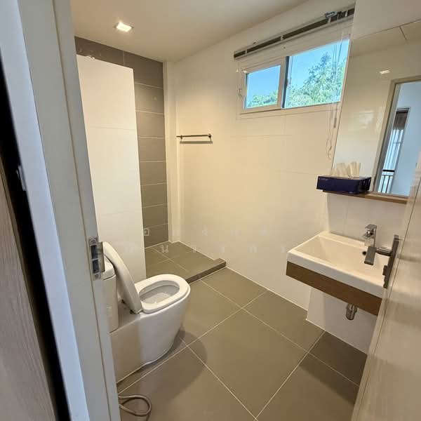 Casa Legend Ratchaphruek-Pinklao, Bangkok, 98 Ratchaphruek Rd, Taling Chan, Taling Chan, Bangkok, 3 Bedrooms, 350 sqm, Single Detached House For Sale, by อลงกต คำนวรพร, 500163332 - DDproperty.com