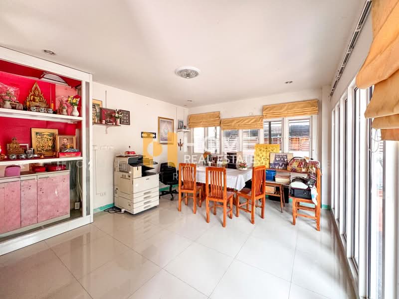 At Home Sriracha, Chon Buri (Pattaya), Surasak, Si Racha, Chon Buri (Pattaya), 4 Bedrooms, 284 sqm, Single Detached House For Sale, by HOME Real Estate Service, 500163356 - DDproperty.com