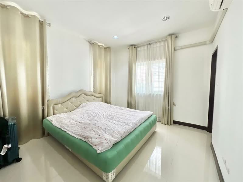 ดิ อิเธอโน่ หทัยราษฎร์ (The Eterno) ก่อนซอยหทัยราษฎร์ 33/1, Bangkok, Bang Chun, Khlong Sam Wa, Bangkok, 2 Bedrooms, 100 sqm, Townhouse For Sale, by คุณ สุดาวรรณ พลอยแดง (แอน), 500163376 - DDproperty.com