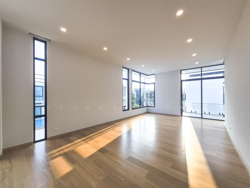 The Master Ekkamai-Ramintra, Bangkok, Soi Ramintra 39, Tha Rang, Bang Khen, Bangkok, 4 Bedrooms, 419 sqm, Single Detached House For Sale, by กรกฤตย์ บุญสระ, 500163377 - DDproperty.com