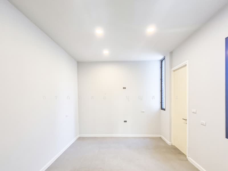 The Master Ekkamai-Ramintra, Bangkok, Soi Ramintra 39, Tha Rang, Bang Khen, Bangkok, 4 Bedrooms, 419 sqm, Single Detached House For Sale, by กรกฤตย์ บุญสระ, 500163377 - DDproperty.com