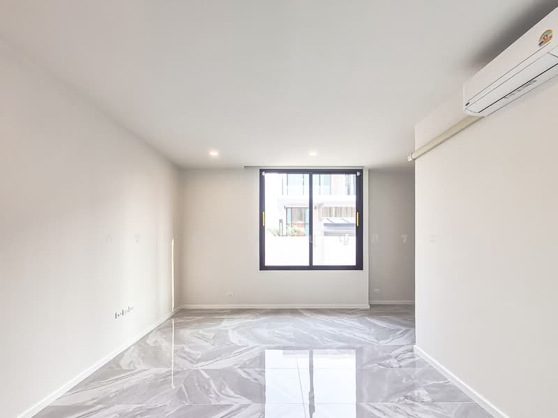 The Master Ekkamai-Ramintra, Bangkok, Soi Ramintra 39, Tha Rang, Bang Khen, Bangkok, 4 Bedrooms, 419 sqm, Single Detached House For Sale, by กรกฤตย์ บุญสระ, 500163377 - DDproperty.com