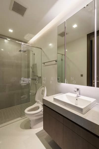 Q1 Sukhumvit, Bangkok, 1 Sukhumvit Road, Khlong Toei, Khlong Toei, Bangkok, 2 Bedrooms, 108 sqm, Condo For Rent, by Suthasin Boonkong, 500163382 - DDproperty.com