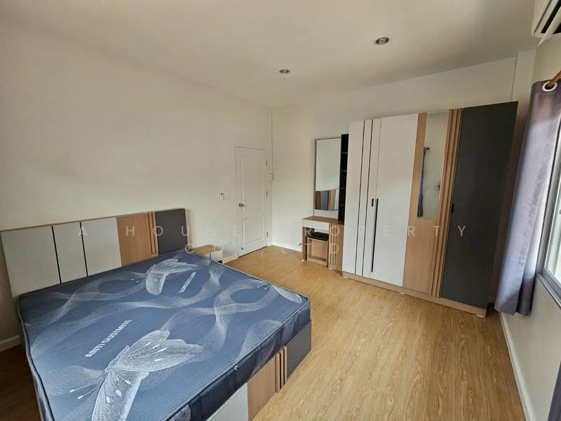 Srinakarin Sriracha Housing Project, Chon Buri (Pattaya), Surasak, Si Racha, Chon Buri (Pattaya), 3 Bedrooms, 232 sqm, Single Detached House For Sale, by A House Property Co.,Ltd., 500163384 - DDproperty.com