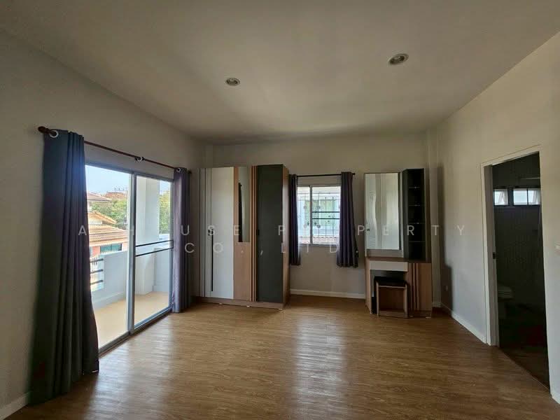 Srinakarin Sriracha Housing Project, Chon Buri (Pattaya), Surasak, Si Racha, Chon Buri (Pattaya), 3 Bedrooms, 232 sqm, Single Detached House For Sale, by A House Property Co.,Ltd., 500163384 - DDproperty.com