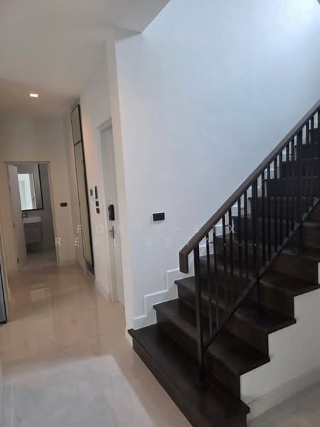 Bangkok Boulevard Bangna KM.5, Samut Prakan, Bang Na-Trat 37 Alley, Bang Kaeo, Bang Plee, Samut Prakan, 4 Bedrooms, 368 sqm, Single Detached House For Rent, by Forty-Six Real Estate Group, 500163389 - DDproperty.com