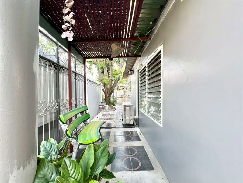 หมู่บ้านสหกรณ์ เคหะสถาน 4 ซอยเสรีไทย57 แยก77/1, Bangkok, Khlong Kum, Bueng Kum, Bangkok, 4 Bedrooms, 200 sqm, Single Detached House For Sale, by คุณ สุดาวรรณ พลอยแดง (แอน), 500163402 - DDproperty.com