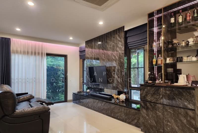 Viranya Wongwaen-Onnut, Bangkok, Kanchanaphisek Road, Dok Mai, Prawet, Bangkok, 4 Bedrooms, 280 sqm, Single Detached House For Sale, by Pattaporn Yongsungnone, 500163404 - DDproperty.com