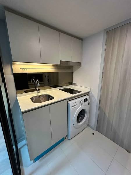 Knightsbridge Prime Sathorn, Bangkok, 599 Naradhiwas Rajanagarindra Road, Thung Maha Mek, Sathon, Bangkok, 1 Bedroom, 37 sqm, Condo For Rent, by Suthasin Boonkong, 500163408 - DDproperty.com