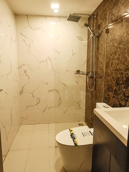 Arcadia Center Suites : อคาเดีย เซ็นเตอร์ สวีท, ชลบุรี, ถ.ทัพพระยา, หนองปรือ, บางละมุง, ชลบุรี, 65 ตร.ม., คอนโด ขาย, โดย PLC Real Estate, 500163420 - DDproperty.com