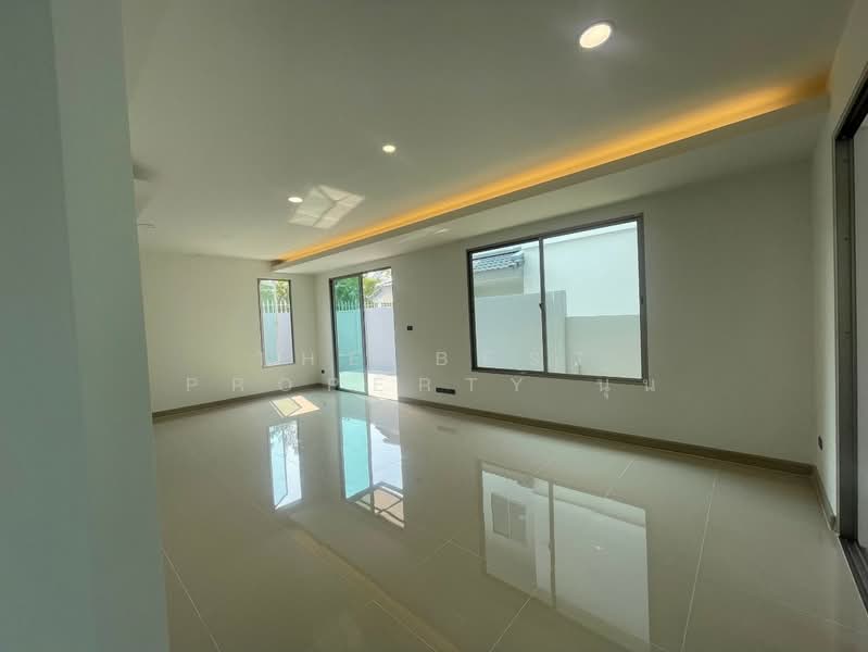 Grand Valley Sukhumvit-Nongmon Bypass : แกรนด์ วัลเล่ สุขุมวิท-เลี่ยงหนองมน, ชลบุรี, ถ.เลี่ยงหนองมน, เหมือง, เมืองชลบุรี, ชลบุรี, 231 ตร.ม., บ้านเดี่ยว ขาย, โดย The Best Property นุ่น, 500163434 - DDproperty.com