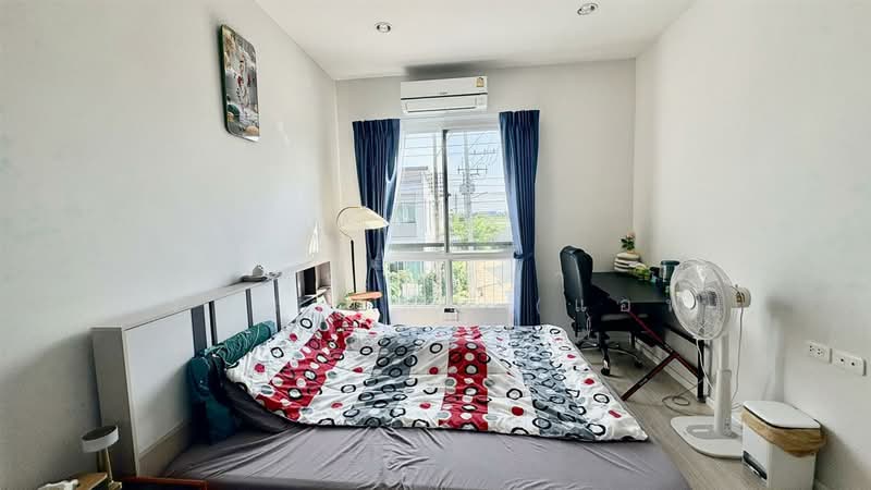 Foret Lumlukka-Klong 5, Pathum Thani, Leab Klong 5 Road, East side, Bung Kham Proi, Lam Luk Ka, Pathum Thani, 4 Bedrooms, 100 sqm, Townhouse For Sale, by คุณ กิริยา วรรณารักษ์ (แอฟ), 500163439 - DDproperty.com