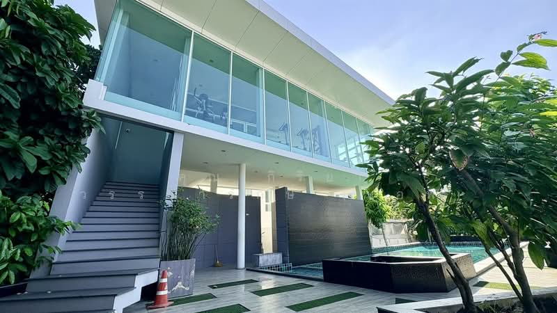 Foret Lumlukka-Klong 5, Pathum Thani, Leab Klong 5 Road, East side, Bung Kham Proi, Lam Luk Ka, Pathum Thani, 4 Bedrooms, 100 sqm, Townhouse For Sale, by คุณ กิริยา วรรณารักษ์ (แอฟ), 500163439 - DDproperty.com