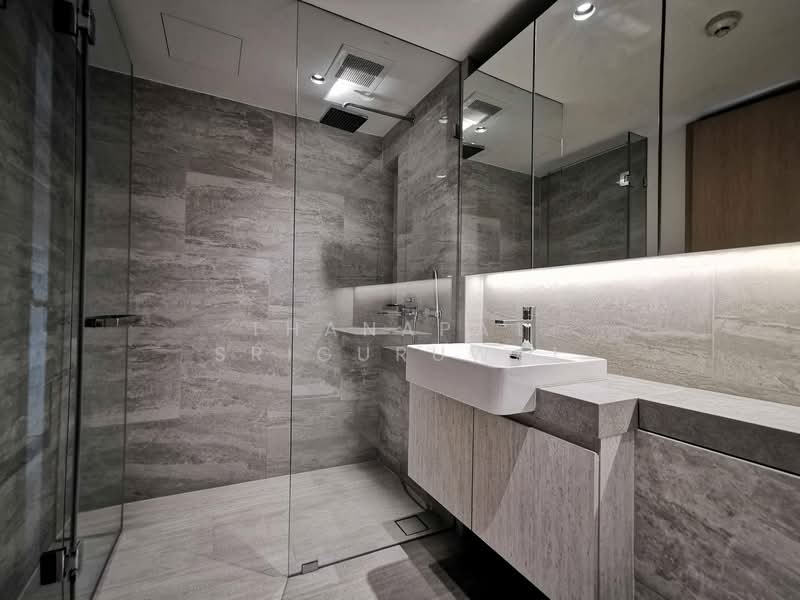 The Lofts Silom, Bangkok, Pramuan Road, Silom, Bang Rak, Bangkok, 1 Bedroom, 48 sqm, Condo For Sale, by Thanapat Sriguruwal, 500163445 - DDproperty.com