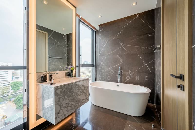 The Monument Thonglor, Bangkok, 998 Thonglor Road, Khlong Tan Nua, Watthana, Bangkok, 2 Bedrooms, 125 sqm, Condo For Rent, by Pattaporn Yongsungnone, 500163448 - DDproperty.com