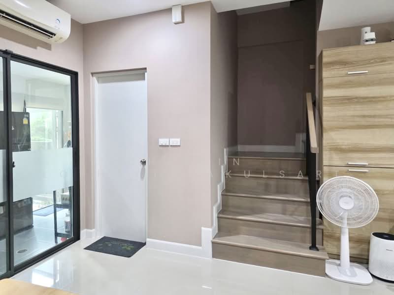 Verve Rama 5, Nonthaburi, Bang Si Mueang 1 Road, Bang Sri Muang, Muang Nonthaburi, Nonthaburi, 3 Bedrooms, 119 sqm, Townhouse For Rent, by Cherlin  Lophattarakulsart, 500163495 - DDproperty.com