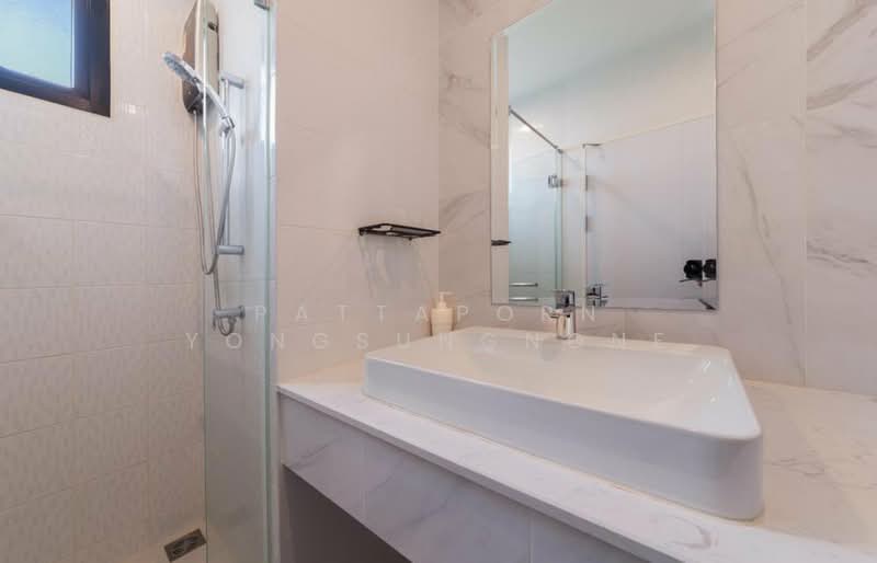 The Niche Pride Thonglor-Phetchaburi, Bangkok, New Petchaburi Road, Bang Kapi, Huai Khwang, Bangkok, 2 Bedrooms, 59 sqm, Condo For Rent, by Pattaporn Yongsungnone, 500163510 - DDproperty.com