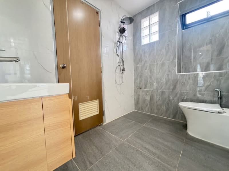 ชัยพฤกษ์ 1, Bangkok, Lam Pla Tiew, Lat Krabang, Bangkok, 4 Bedrooms, 160 sqm, Single Detached House For Sale, by ปภัชญา ธนัตถ์ภรณ์, 500163525 - DDproperty.com