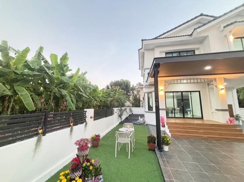ชัยพฤกษ์ 1, Bangkok, Lam Pla Tiew, Lat Krabang, Bangkok, 4 Bedrooms, 160 sqm, Single Detached House For Sale, by ปภัชญา ธนัตถ์ภรณ์, 500163525 - DDproperty.com
