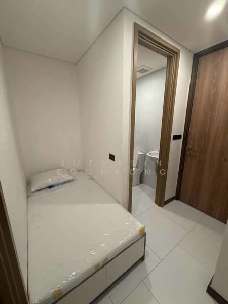 Siamese Rama 9, Bangkok, Rama 9 Road, Huai Khwang, Huai Khwang, Bangkok, 3 Bedrooms, 200 sqm, Condo For Rent, by Suthasin Boonkong, 500163536 - DDproperty.com