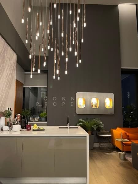 The Esse at Singha Complex : ดิ เอส แอท สิงห์ คอมเพล็กซ์, กรุงเทพ, 1788 ถนนเพชรบุรีตัดใหม่, คลองเตยเหนือ, วัฒนา, กรุงเทพ, 300 ตร.ม., คอนโด ให้เช่า, โดย Connex Property, 500163541 - DDproperty.com