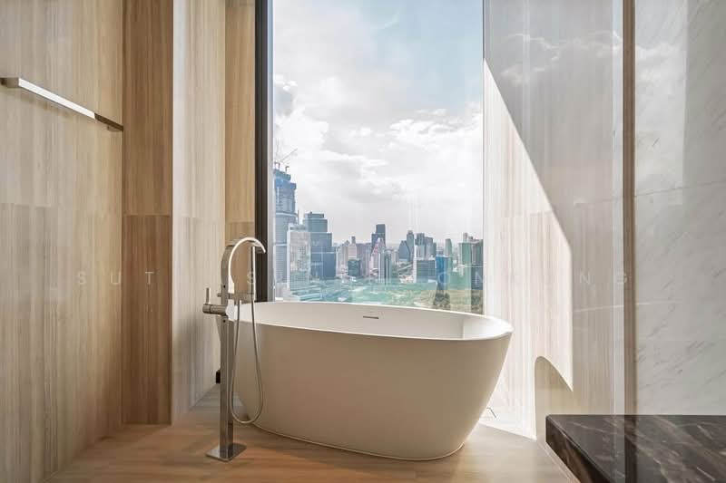 98 Wireless, Bangkok, 98 Wireless Road, Lumphini, Pathum Wan, Bangkok, 3 Bedrooms, 226 sqm, Condo For Sale, by Suthasin Boonkong, 500163553 - DDproperty.com