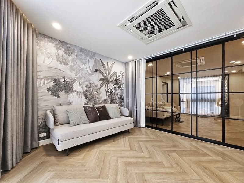 President Park Sukhumvit 24, Bangkok, 99 Sukhumvit 24 Alley, Khlongtoei Nua, Watthana, Bangkok, 3 Bedrooms, 223 sqm, Condo For Rent, by Pattaporn Yongsungnone, 500163554 - DDproperty.com