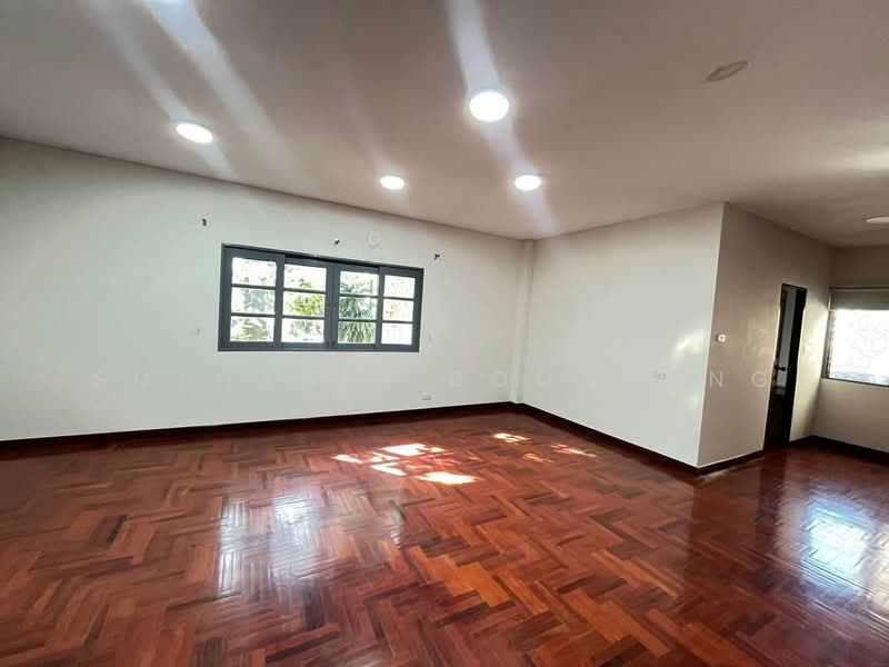 บ้าน 1-ห้องนอน, กรุงเทพ, คลองตันเหนือ, วัฒนา, กรุงเทพ, 350 ตร.ม., บ้านเดี่ยว ให้เช่า, โดย Suthasin Boonkong, 500163564 - DDproperty.com
