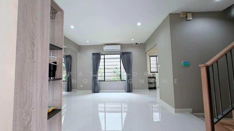 Passorn Prestige Bangna-Suvarnabhumi : ภัสสร เพรสทีจ บางนา-สุวรรณภูมิ, สมุทรปราการ, ถนนกิ่งแก้ว, ราชาเทวะ, บางพลี, สมุทรปราการ, 204 ตร.ม., บ้านเดี่ยว ขาย, โดย Pattaporn Yongsungnone, 500163608 - DDproperty.com