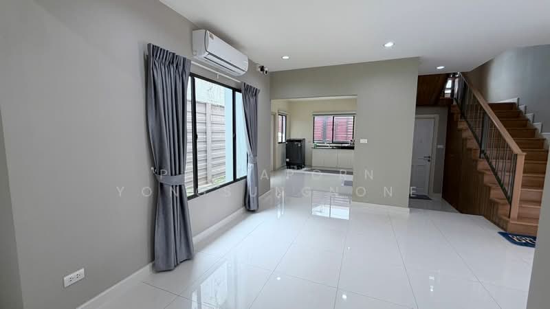 Passorn Prestige Bangna-Suvarnabhumi : ภัสสร เพรสทีจ บางนา-สุวรรณภูมิ, สมุทรปราการ, ถนนกิ่งแก้ว, ราชาเทวะ, บางพลี, สมุทรปราการ, 204 ตร.ม., บ้านเดี่ยว ขาย, โดย Pattaporn Yongsungnone, 500163608 - DDproperty.com