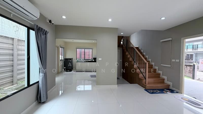 Passorn Prestige Bangna-Suvarnabhumi, Samut Prakan, King Kaew Road, Rachathewa, Bang Plee, Samut Prakan, 3 Bedrooms, 204 sqm, Single Detached House For Sale, by Pattaporn Yongsungnone, 500163608 - DDproperty.com