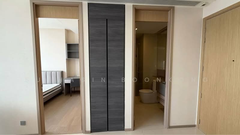 The Esse Asoke, Bangkok, 333 Soi Sukhumvit 21, Sukhumvit Road, Khlongtoei Nua, Watthana, Bangkok, 2 Bedrooms, 74 sqm, Condo For Rent, by Suthasin Boonkong, 500163617 - DDproperty.com