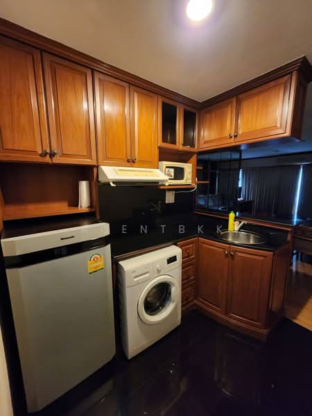 Green Point Silom, Bangkok, 29 Soi Anumanratthanon, Suriyawong, Bang Rak, Bangkok, 2 Bedrooms, 69 sqm, Condo For Rent, by Agentbkk, 500163626 - DDproperty.com