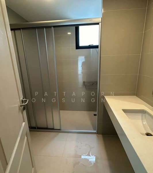 Baan Lumpini Suanluang Rama 9 Phase 2, Bangkok, Chaloem Phrakiat Rama 9 Road, Prawet, Prawet, Bangkok, 5 Bedrooms, 310 sqm, Single Detached House For Rent, by Pattaporn Yongsungnone, 500163637 - DDproperty.com