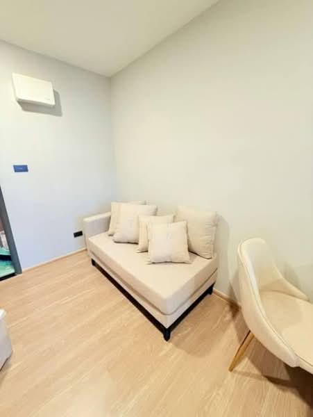 The Moment Ratchada 19, Bangkok, Soi Ratchadaphisek 19 (Chokchai Ruammit), Din Daeng, Din Daeng, Bangkok, 1 Bedroom, 28 sqm, Condo For Rent, by Pattaporn Yongsungnone, 500163659 - DDproperty.com