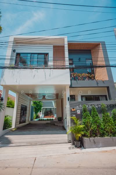 Stunning Modern Luxury Villa, Phuket, Chalong, Muang Phuket, Phuket, 4 Bedrooms, 301 sqm, Single Detached House For Sale, by primeglobalasset Bank, 500163661 - DDproperty.com