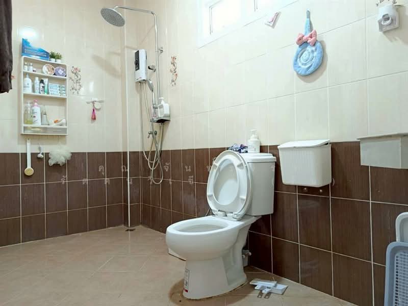 หมู่บ้านเอกกวิน 5 หนองจอก, Bangkok, Krathum Rai, Nong Chok, Bangkok, 3 Bedrooms, 180 sqm, Semi-Detached House (Twin House) For Sale, by คุณ จันทร์จิรา รัตตนวิเชียร (จัน), 500163673 - DDproperty.com