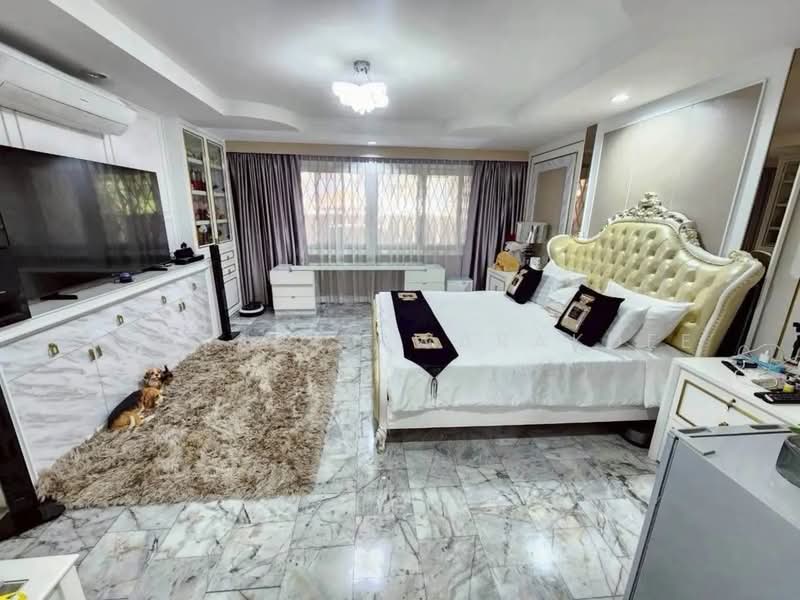 บ้าน 4 ชั้น ตั้นซอย 43 ถนนพระราม9, Bangkok, พระราม9, Hua Mak, Bang Kapi, Bangkok, 6 Bedrooms, 704 sqm, Single Detached House For Sale, by Nantapat Warakdee, 500163675 - DDproperty.com