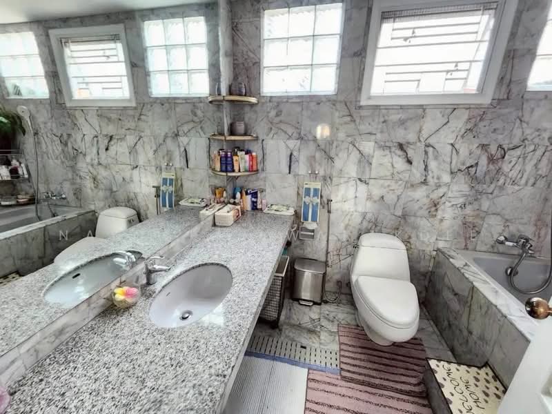 บ้าน 4 ชั้น ตั้นซอย 43 ถนนพระราม9, Bangkok, พระราม9, Hua Mak, Bang Kapi, Bangkok, 6 Bedrooms, 704 sqm, Single Detached House For Sale, by Nantapat Warakdee, 500163675 - DDproperty.com