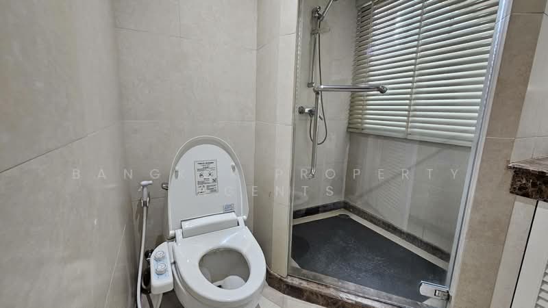 Baan Ananda, Bangkok, Sukhumvit 61, Khlong Tan Nua, Watthana, Bangkok, 2 Bedrooms, 150 sqm, Condo For Rent, by BANGKOK PROPERTY AGENTS, 500163690 - DDproperty.com