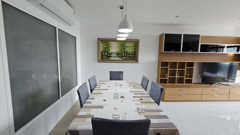 Baan Ananda, Bangkok, Sukhumvit 61, Khlong Tan Nua, Watthana, Bangkok, 2 Bedrooms, 150 sqm, Condo For Rent, by BANGKOK PROPERTY AGENTS, 500163690 - DDproperty.com