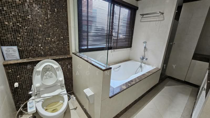 Baan Ananda, Bangkok, Sukhumvit 61, Khlong Tan Nua, Watthana, Bangkok, 2 Bedrooms, 150 sqm, Condo For Rent, by BANGKOK PROPERTY AGENTS, 500163690 - DDproperty.com