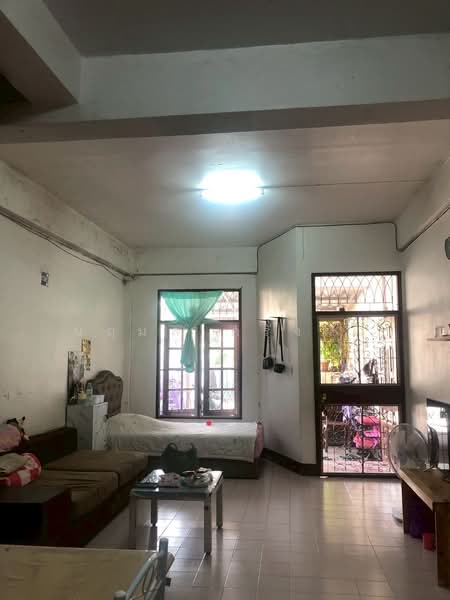 ขายทาวน์เฮ้าส์ หมู่บ้านอยู่เจริญ พหลโยธิน 50 | ทำเลดี ใกล้รถไฟฟ้า เดินทางสะดวก ราคาคุ้ม, กรุงเทพ, ท่าแร้ง, บางเขน, กรุงเทพ, 232 ตร.ม., ทาวน์เฮ้าส์ ขาย, โดย นฤมล ครั่งฝา, 500163712 - DDproperty.com