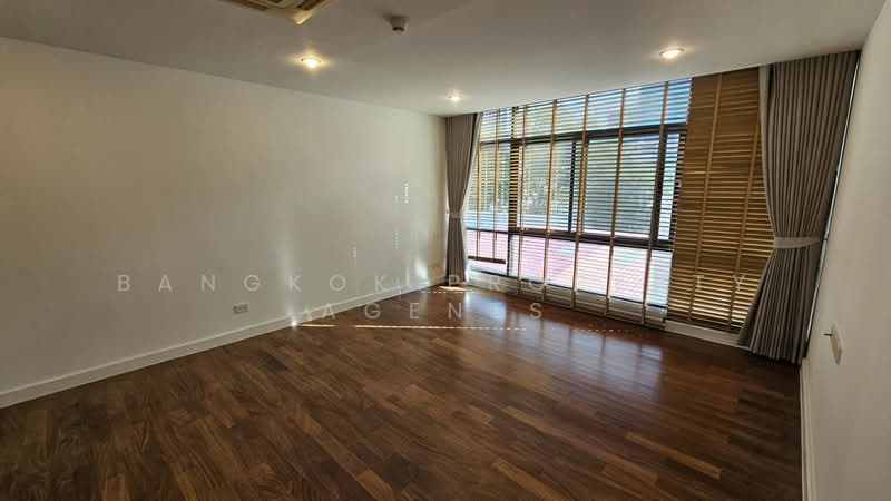 Baan Ananda, Bangkok, Sukhumvit 61, Khlong Tan Nua, Watthana, Bangkok, 3 Bedrooms, 300 sqm, Condo For Rent, by BANGKOK PROPERTY AGENTS, 500163722 - DDproperty.com