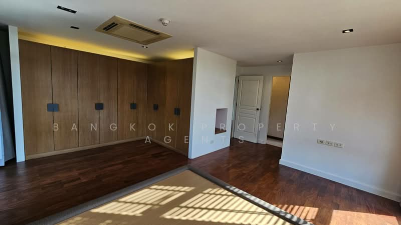 Baan Ananda, Bangkok, Sukhumvit 61, Khlong Tan Nua, Watthana, Bangkok, 3 Bedrooms, 300 sqm, Condo For Rent, by BANGKOK PROPERTY AGENTS, 500163722 - DDproperty.com