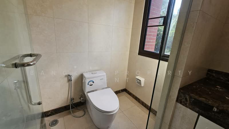 Baan Ananda, Bangkok, Sukhumvit 61, Khlong Tan Nua, Watthana, Bangkok, 3 Bedrooms, 300 sqm, Condo For Rent, by BANGKOK PROPERTY AGENTS, 500163722 - DDproperty.com